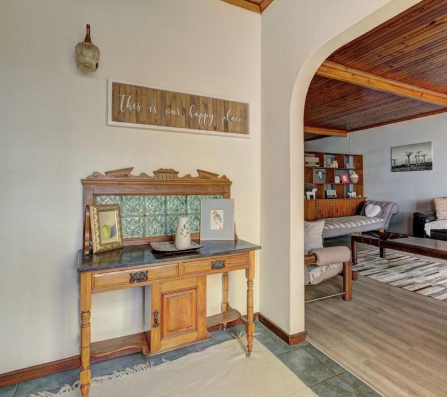 4 Bedroom Property for Sale in Windsor Park Eastern Cape